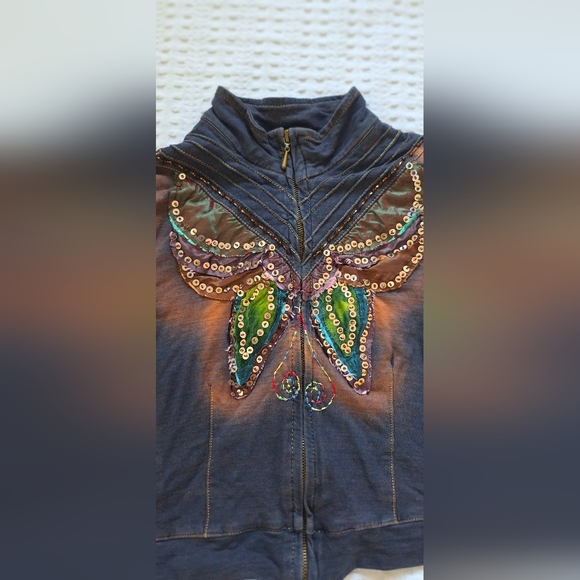 Bedazzled Hippy Crop Jacket Amazing work throughout Jacket - Picture 4 of 8